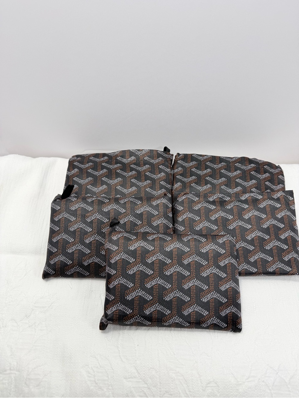 Luxury Geometric Pattern Foldable Shopping Tote in Brown and Black, 1 set only
